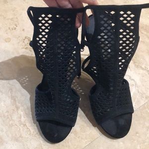 Black Steve Madden heels